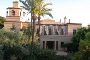 Les Deux Tours, Marrakech