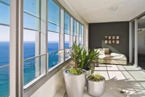 Q1 Resort & Spa - Ocean - 4 Nights, Surfers Paradise, Australia, Gold Coast
