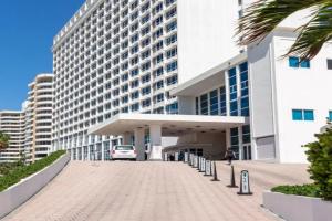 Girasole Apartments, Miami Beach