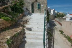 Kyklameno Studio no 1, Symi