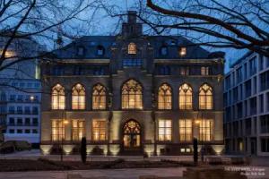 Townhouse by THE QVEST, Koln