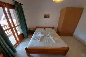 Mina-Maria Apartments, Nea Skioni