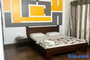 Nhật Vân 2, Ho Chi Minh