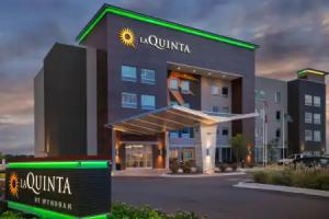 La Quinta Inn And Suites By Wyndham West, Memphis