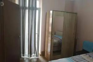 v, 10 minut do morja. Apartments, Batumi