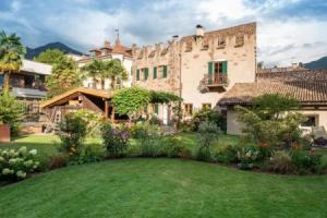 Weingut Schmid Oberrautner Apartment Suites, Bolzano