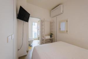 Seafront Apartments by Carlo V Castle, Old Town - HelloAPULIA Al Castello di Amec, Monopoli