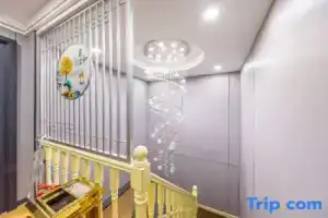 Lanyue Smart Homestay (Lanzhou University Second Hospital Xiguan Subway Station Exit C2), Lanzhou