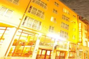Big and Cosy Apartment Directly in the City Centre, Karlsruhe