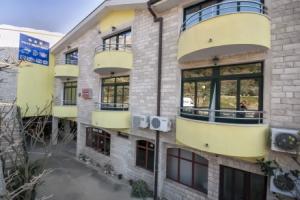 Apartment and Rooms Ivan, Makarska