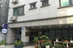 Sunny Hill Guesthouse Hongdae, Seoul