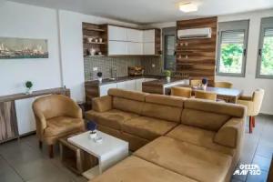 Hotel Mediterraneo Liman Free Private Beach for Hotel Guest, Ulcinj