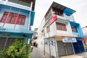 OYO 525 MRT Phetkasem 48/1 Place, Bangkok