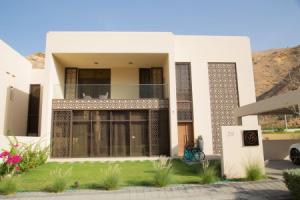 Villa-Bay, Muscat