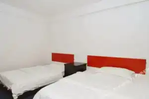 Haikou 68 Travel Rental (Haikou East High-speed Railway Station Wuyue Plaza) Hotel, Haikou