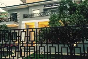 Hotel Antigone, Tirana