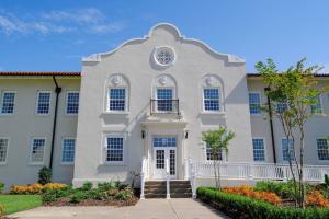 Oasis Resort, Gulfport