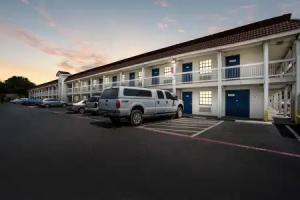 Motel 6 Dallas, TX - Market Center, Dallas