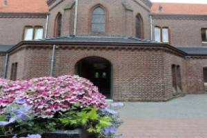 Villadelux Carmeli, Roermond