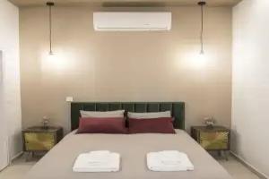 96 Nic1 - Stay Glam Skin Studio, Nicosia
