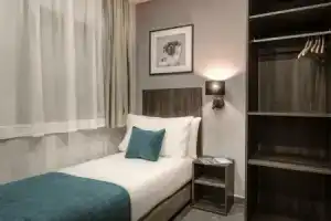 Spinola Hotel, St Julians