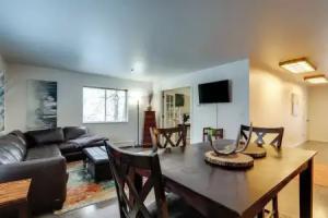 Waterfront Apt, Walk to Town & Coastal Trail! Apartments, Anchorage