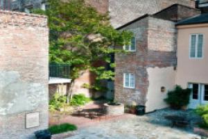 French Market Inn, New Orleans