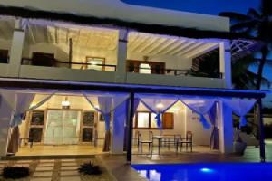 Villa Huruma, Paje