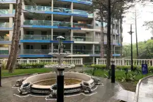 Apartment Status on Gagarin, Yalta