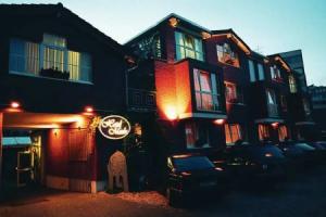 Hotel Mado, Koln