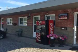Trunk Road Motel, Sault Ste. Marie