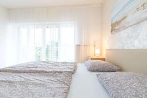 Spacious Holiday Home near Sea, Malinska