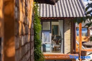Ansu ·Water Woodden Holiday Courtyard Hotel, Lijiang