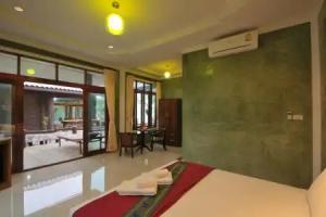 I Talay Lanta, Lanta Island