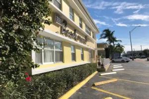 Beach Place Hotel, Miami Beach