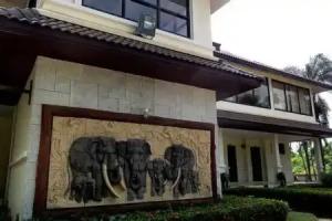 Rangsiman Resort Prachinburi, Si Maha Phot