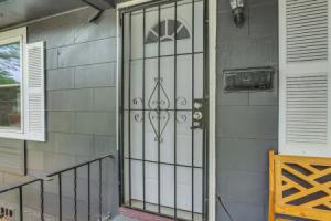 3 Mi to Downtown: Family-friendly Home Tourist base, Birmingham