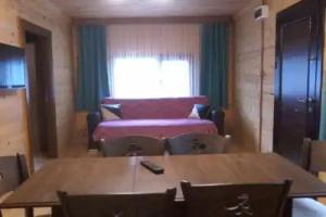 Mimeh Apart, Uzungol