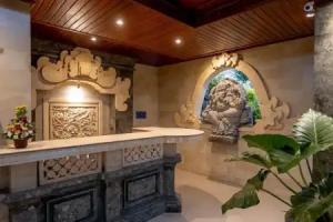 Juwuk Manis, Ubud