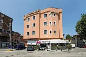 Hotel de La Ville Depandance di Hotel Augustus, Fano