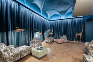 Hotel Number Nine, Florence