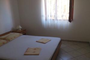 Apartments Jakov, Jelsa