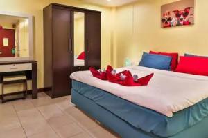 Harrys Hotel, Bar & Restaurant, Pattaya