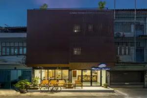Timber Hostel, Bangkok