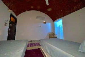 KING KASSEM nubian guest house, Aswan