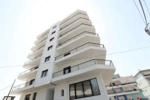 Joanna Suites, Sarande