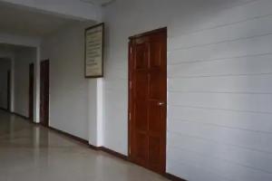 Parichart Place Hotel, Pua