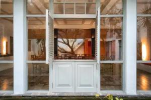 De Saram House by Geoffrey Bawa, Colombo
