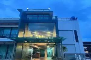 HF Ville Hotel, Surat Thani City