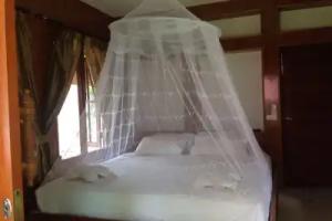 Hut Sun Bungalow, Haad Yao